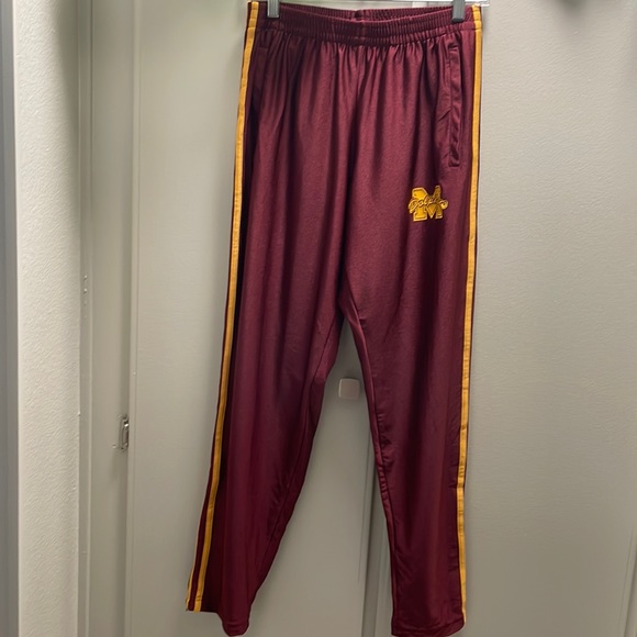 Sex Education Tracksuit, Collectible TV Memorabilia, Matching Set, Size S - Picture 8 of 12